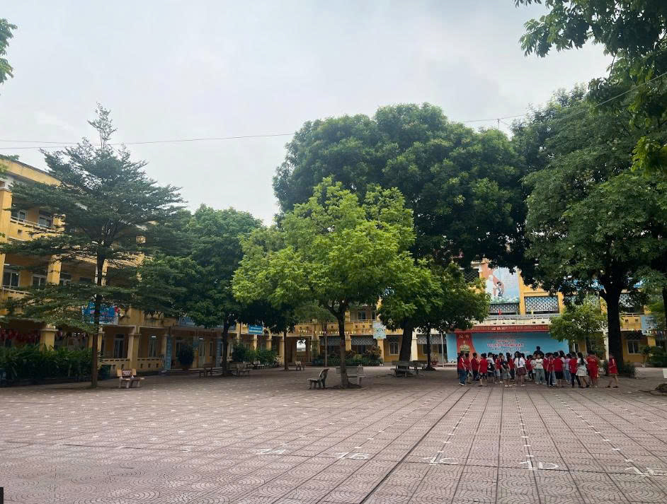 Trường Tiểu học  Chu Văn An