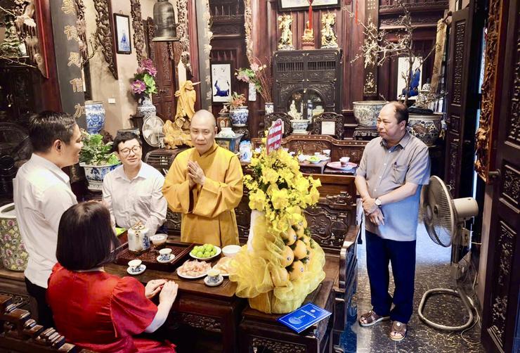 Lãnh đạo xã Đại Thanh thăm, chúc mừng các Thượng tọa được tín nhiệm giữ trọng trách tại Giáo hội Phật giáo Việt Nam thành phố Hà Nội- Ảnh 5. Lãnh đạo xã Đại Thanh thăm, chúc mừng các Thượng tọa được tín nhiệm giữ trọng trách tại Giáo hội Phật giáo Việt Nam thành phố Hà Nội- Ảnh 5.