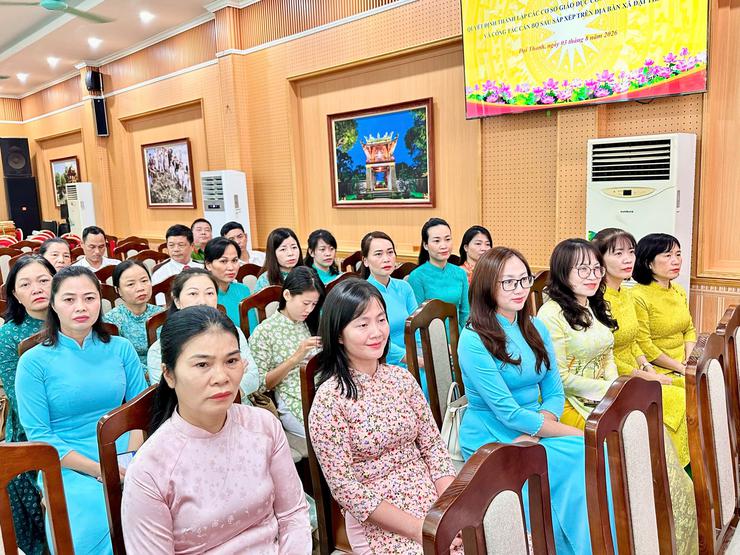 Xã Đại Thanh công bố quyết định thành lập các cơ sở giáo dục công lập và công tác cán bộ sau sắp xếp- Ảnh 12. Xã Đại Thanh công bố quyết định thành lập các cơ sở giáo dục công lập và công tác cán bộ sau sắp xếp- Ảnh 12.