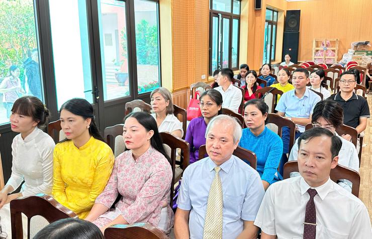 Xã Đại Thanh công bố quyết định thành lập các cơ sở giáo dục công lập và công tác cán bộ sau sắp xếp- Ảnh 10. Xã Đại Thanh công bố quyết định thành lập các cơ sở giáo dục công lập và công tác cán bộ sau sắp xếp- Ảnh 10.