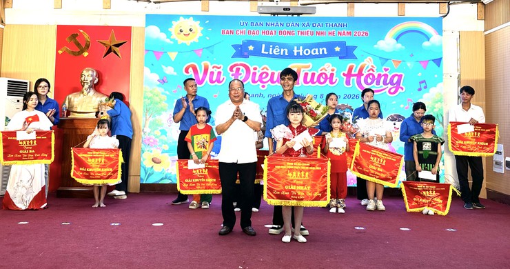 SÔI NỔI LIÊN HOAN “VŨ ĐIỆU TUỔI HỒNG” THIẾU NHI XÃ ĐẠI THANH HÈ 2026 - Ảnh 11.