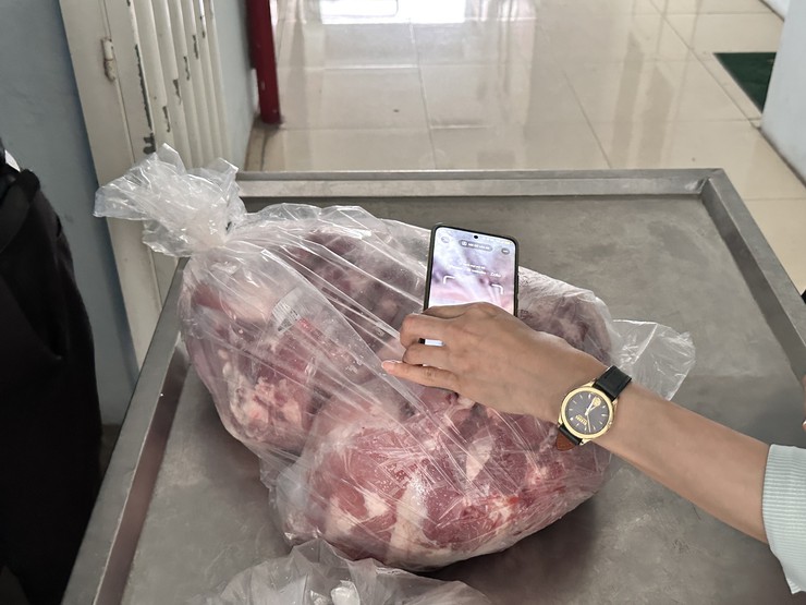 XÃ ĐẠI THANH KIỂM TRA ĐỘT XUẤT BỮA ĂN BÁN TRÚ TẠI CÁC TRƯỜNG HỌC - Ảnh 8.