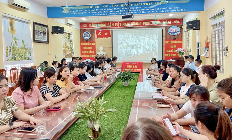 Xã Đại Thanh tham gia Hội nghị trực tuyến toàn quốc nghiên cứu, học tập, quán triệt và triển khai thực hiện một số Nghị quyết, Chỉ thị của Bộ Chính trị. - Ảnh 7.